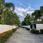 Superbe Villa Tropicale Avec Piscine Privee Phuket